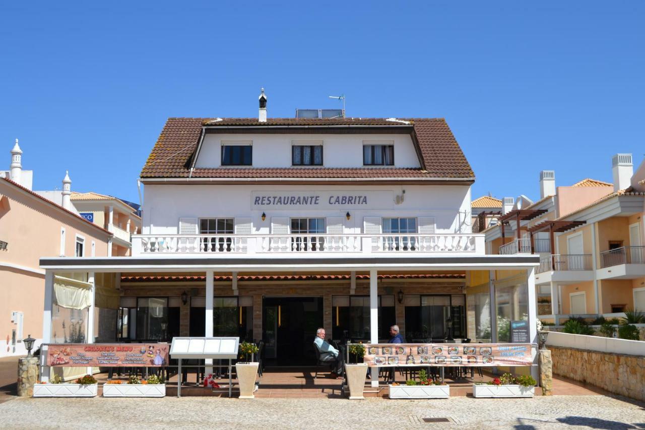 Apartamentos Cabrita Ольюш-ди-Агуа  Экстерьер фото