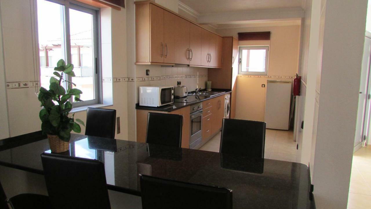 Apartamentos Cabrita Ольюш-ди-Агуа  Экстерьер фото